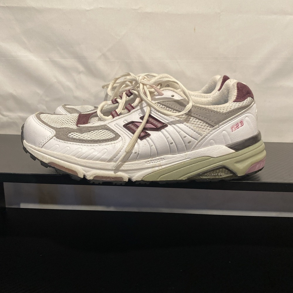 Womens New Balance 1123 "WR1123MC" Motion Control Walking Shoes Size 9